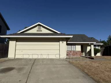 Main picture of 10 Gertz Ct