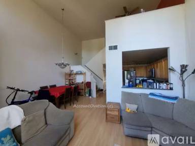 Main picture of 1305 Jamaica Ln