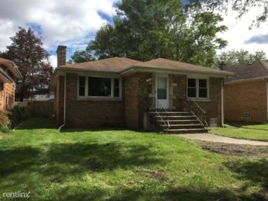 Main picture of 1059 Wentworth Ave
