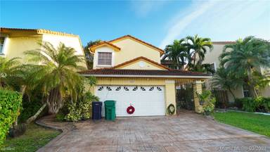 Main picture of 15026 SW 113th St