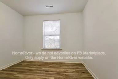 Main picture of 817 Chandler Ave