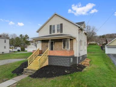 Main picture of 613 S 5th St