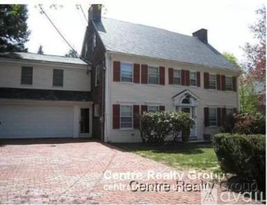 Main picture of 12 Surrey Rd