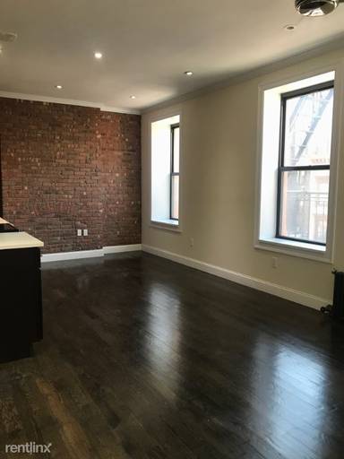 Main picture of 1377 Lexington Ave