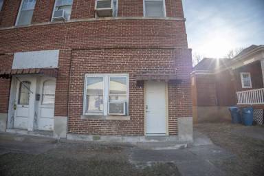 Main picture of 1003 Saint Marys Blvd
