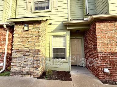 Main picture of 419 E C St