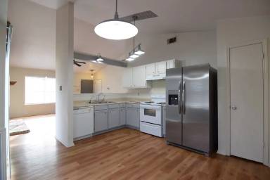 Main picture of 3705 Winchester Dr