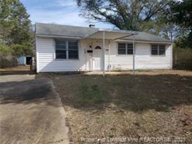 Main picture of 1740 Torrey Dr