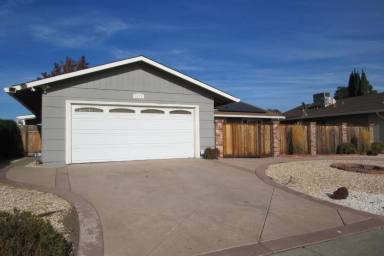 Main picture of 1473 Bluebell Dr