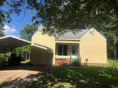 Main picture of 4001 Curtis Ln