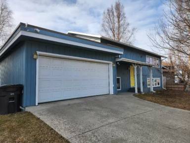 Main picture of 3006 Donington Dr