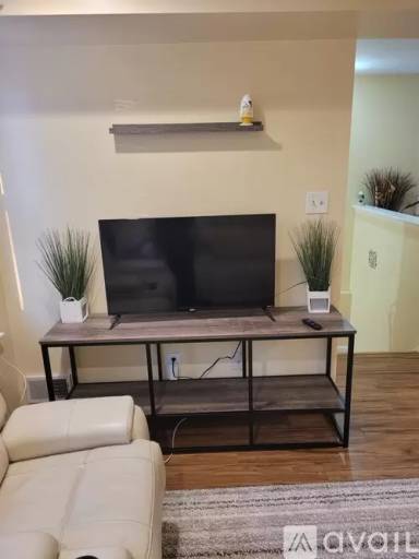 Main picture of 9451 Fairgreen Ln