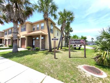 Main picture of 111 Capri Pl