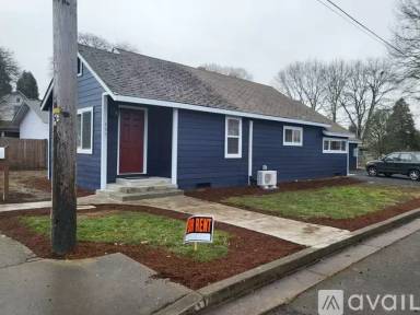 Main picture of 495 Deal St