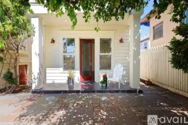 Main picture of 966 43rd St