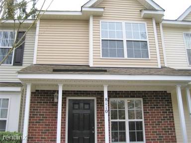 Main picture of 8102 Shadow Oak Dr