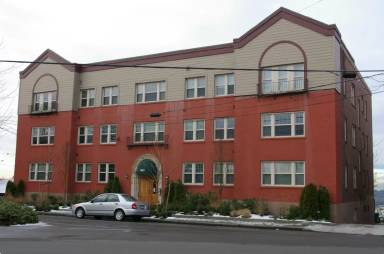 Main picture of 5005 Phinney Ave N