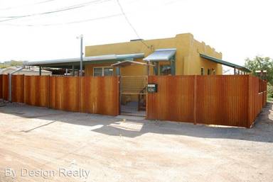 Main picture of 526 E Mabel St