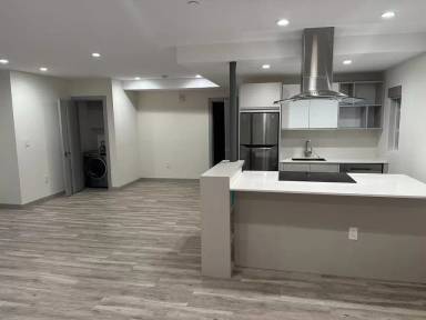 Main picture of 8045 Abbott Ave