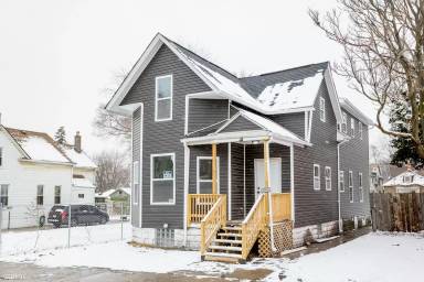 Main picture of 1426 Junction St