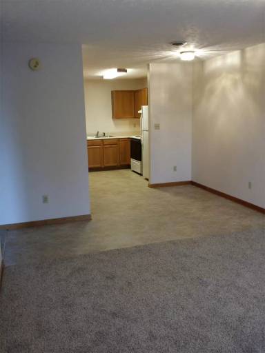 Main picture of Rogers Court Apartments
