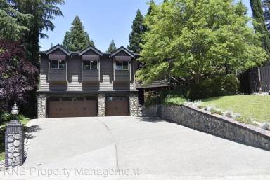 Main picture of 903 Santa Cruz Ct