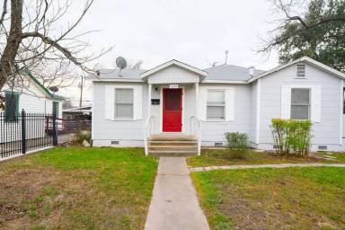 Main picture of 2148 Texas Ave