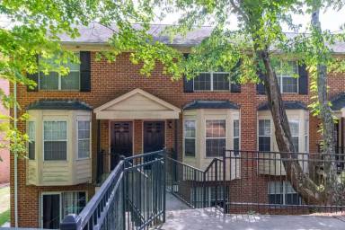 Main picture of 141 Sleepy Creek Dr