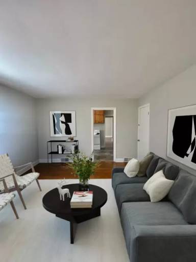 Main picture of 293 Hillsboro Ave