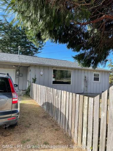 Main picture of 64236 Braley Rd
