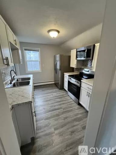 Main picture of 417 W 11th Ave