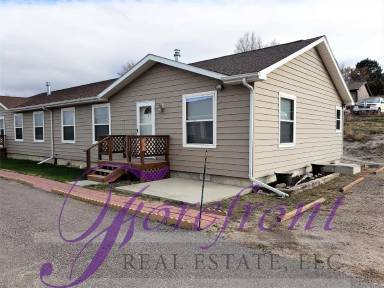Main picture of 738 S 4th St