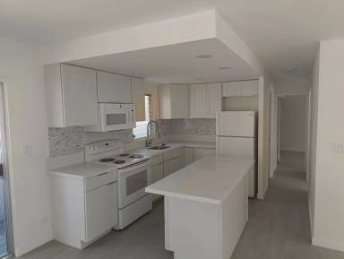 Main picture of 320 Ohua Ave