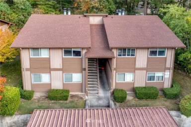 Main picture of 4911 S Orchard St