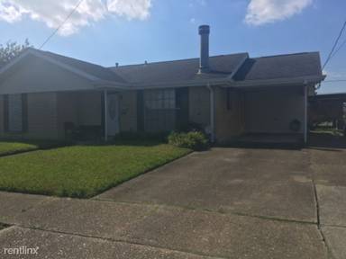 Main picture of 1024 Michael St
