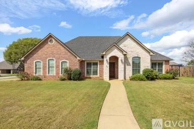 Main picture of 105 Kwando Ln