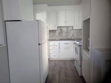 Main picture of 260 Lee St