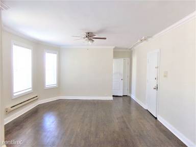 Main picture of 918 Green Bay Rd