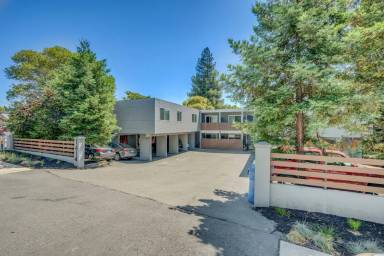 Main picture of Oak Terrace