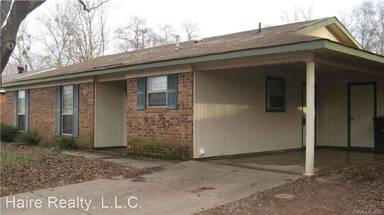 Main picture of 2126 General Mouton Dr