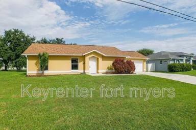 Main picture of 1005 SE 5th Ave