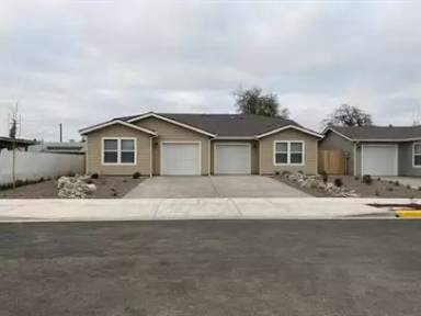 Main picture of 2138  - 2145 Fahey Way