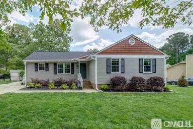 Main picture of 7504 Old Hundred Rd