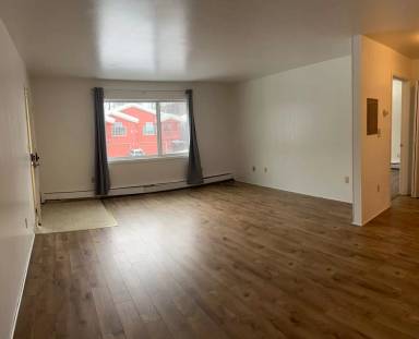 Main picture of 537 E 24th Ave