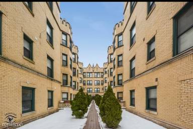 Main picture of 6612 S Kenwood Ave