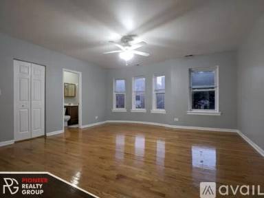 Main picture of 4501-4515 N Malden St