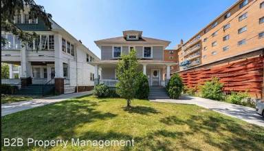 Main picture of 1494 Warren Rd
