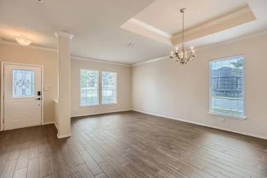 Main picture of 25003 Whistling Acres