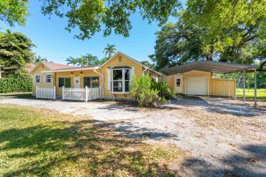 Main picture of 12560 74th Ave
