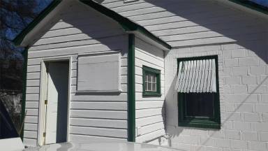 Main picture of 648 Bradford Dr